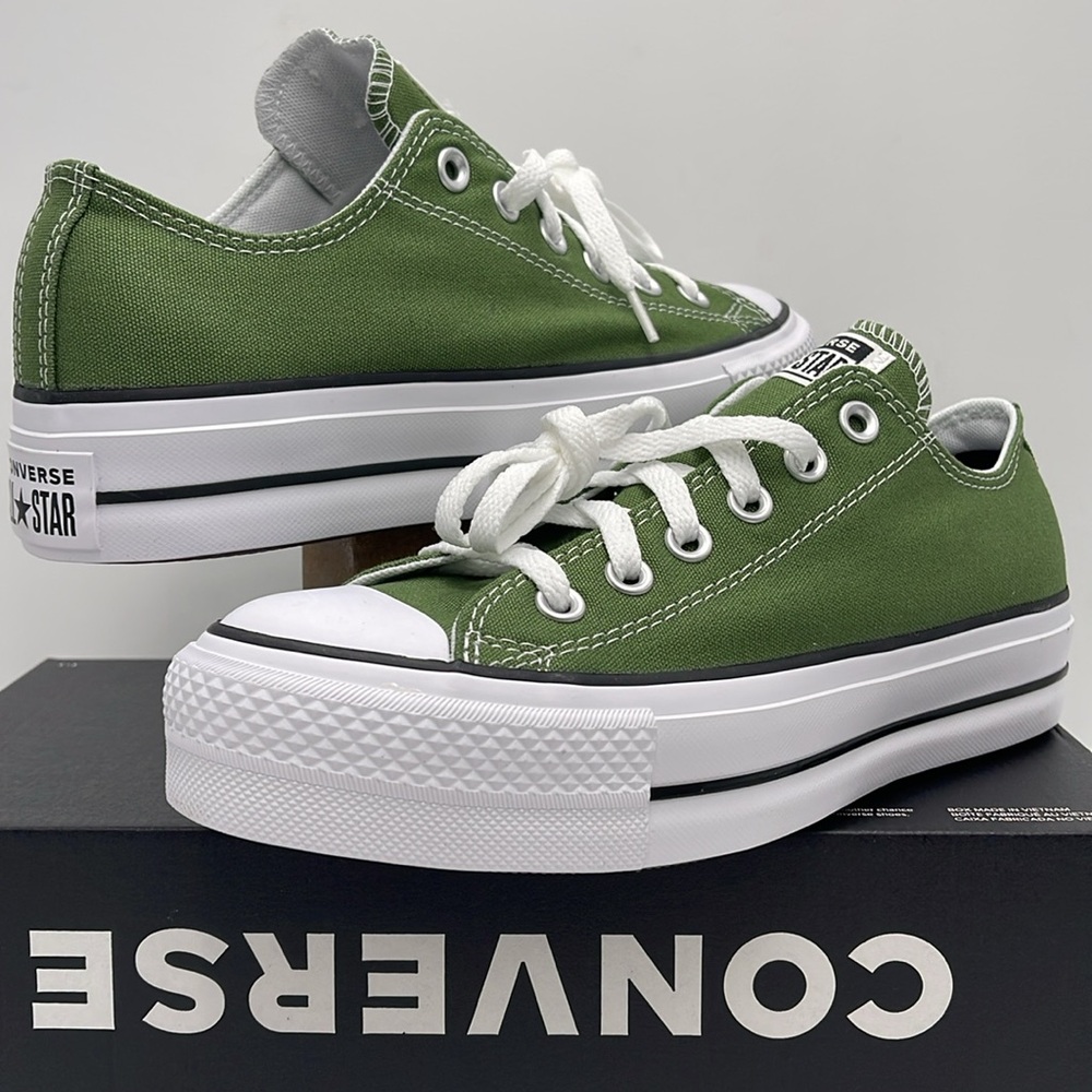 Converse Chuck Taylor Low Top Platform Sneaker - Green - Picture 9 of 16